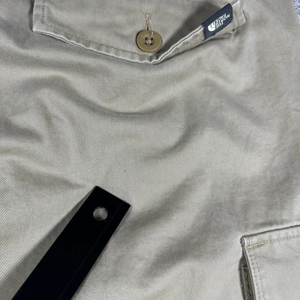 The North‎ Face Mens 34 Cargo Khaki Pants Cotton Twill Straight Leg RN61661